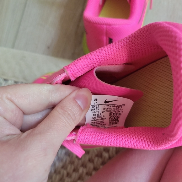 Nike | Mercurial Vapor 15 Club TF - Picture 12 of 12